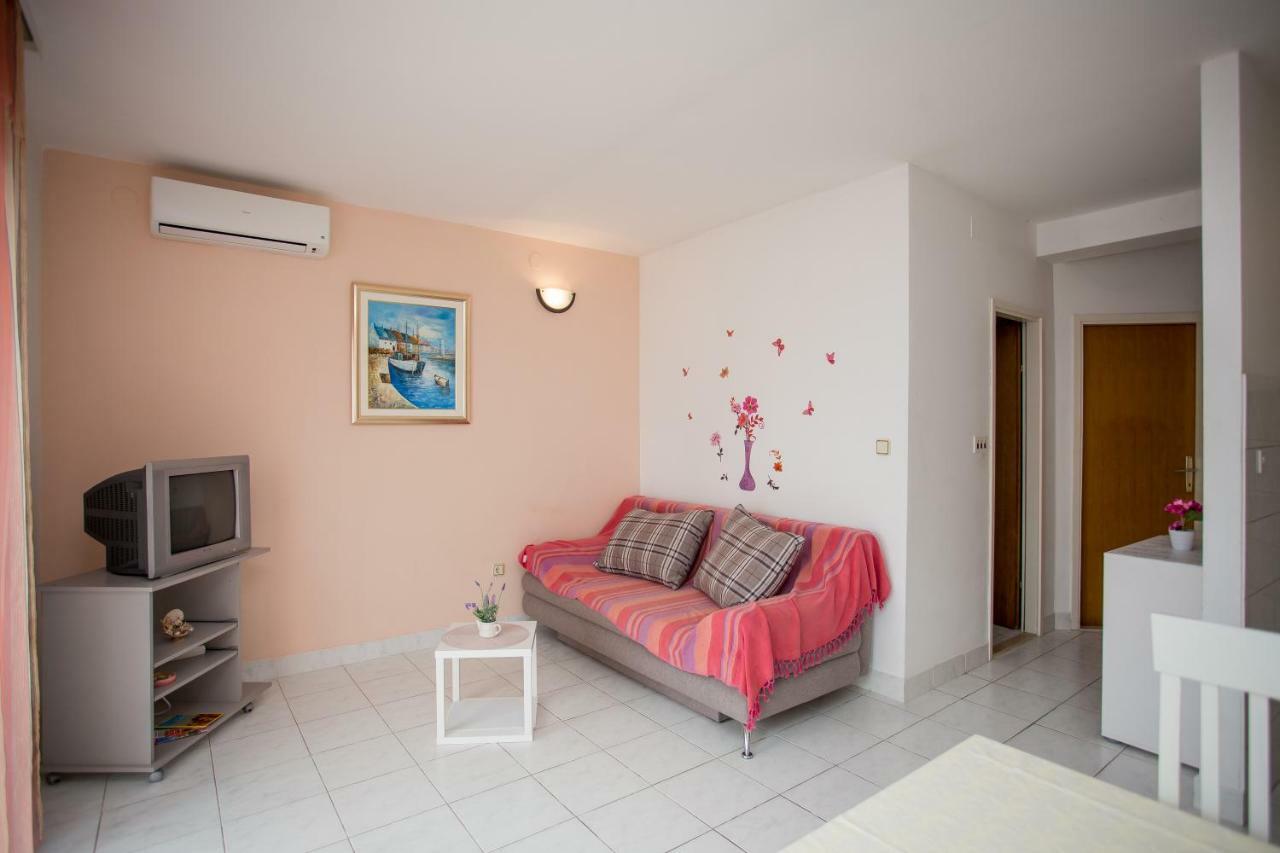 Apartments Gloria Primošten Extérieur photo